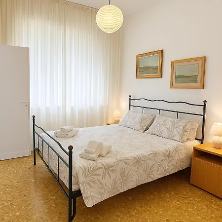 Casa Ellebi Fronte Con Posto Auto Gratuito Apartment Pesaro